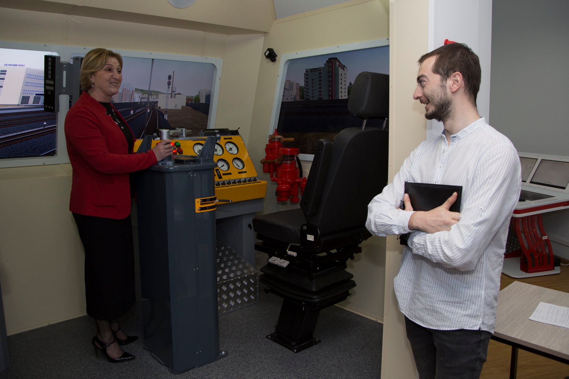 შპს „მარაბდა-კარწახის რკინიგზასა“ და ა(ა) იპ „სარკინიგზო ტრანსპორტის კოლეჯს“ შორის ურთიერთანამშრომლობის შესახებ მემორანდუმს მოეწერა ხელი