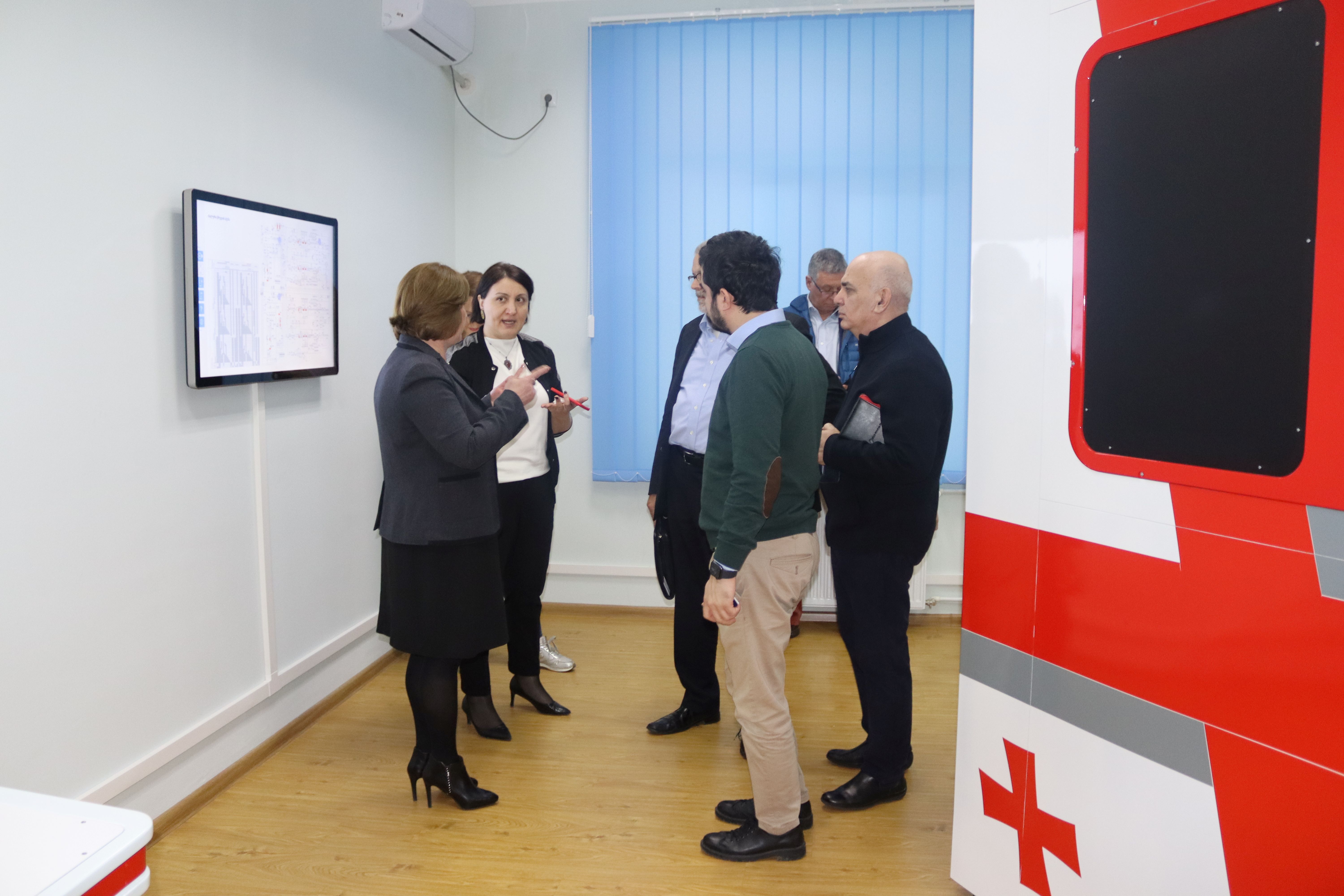 ა(ა)იპ სარკინიგზო ტრანსპორტის კოლეჯს  აზიის განვითარების ბანკის (ADB)  წარმომადგენლები ესტუმრნენ