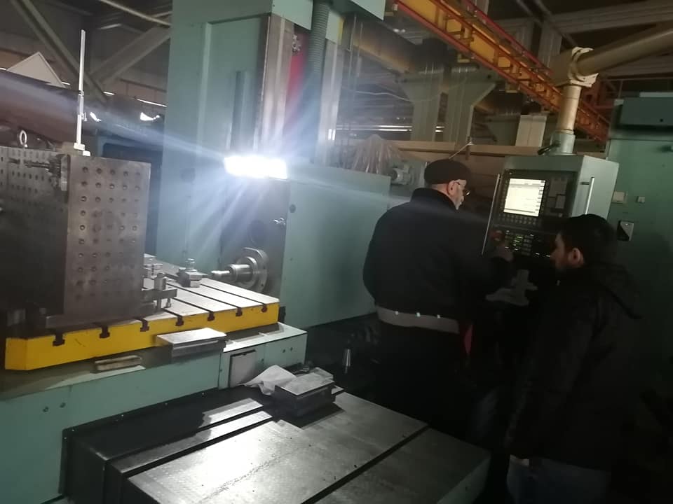 პროფესიული საგანმანათლებლო პროგრამის ,,მეჩარხე" პროფესიული სტუდენტები პრაქტიკულ სწავლებაზე