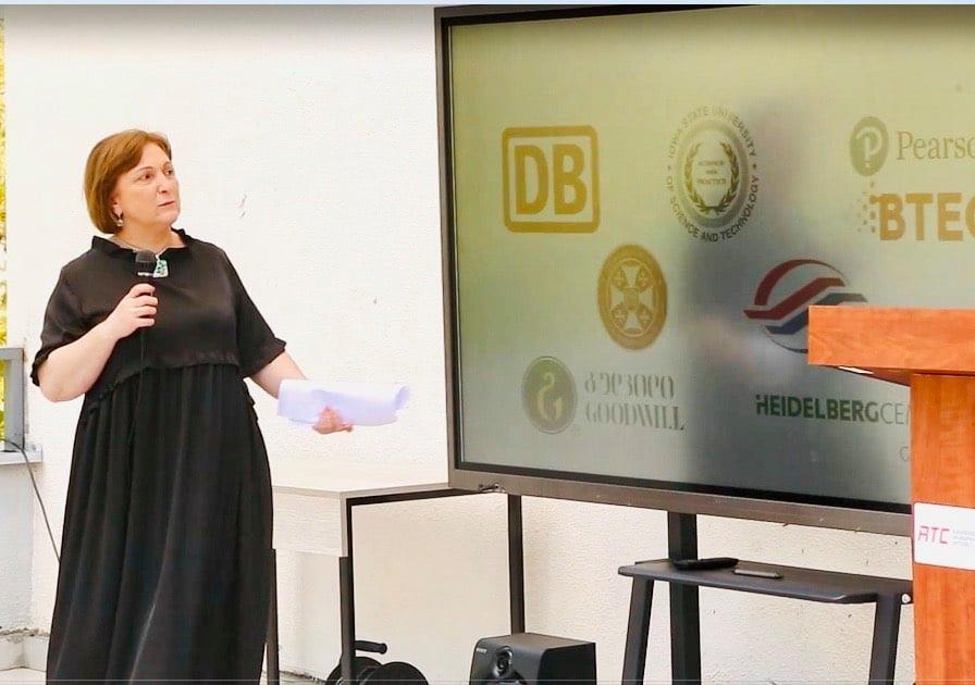 „აირჩიე შენი მომავალი პროფესია“ - ღია კარის დღე სარკინიგზო ტრანსპორტის კოლეჯში