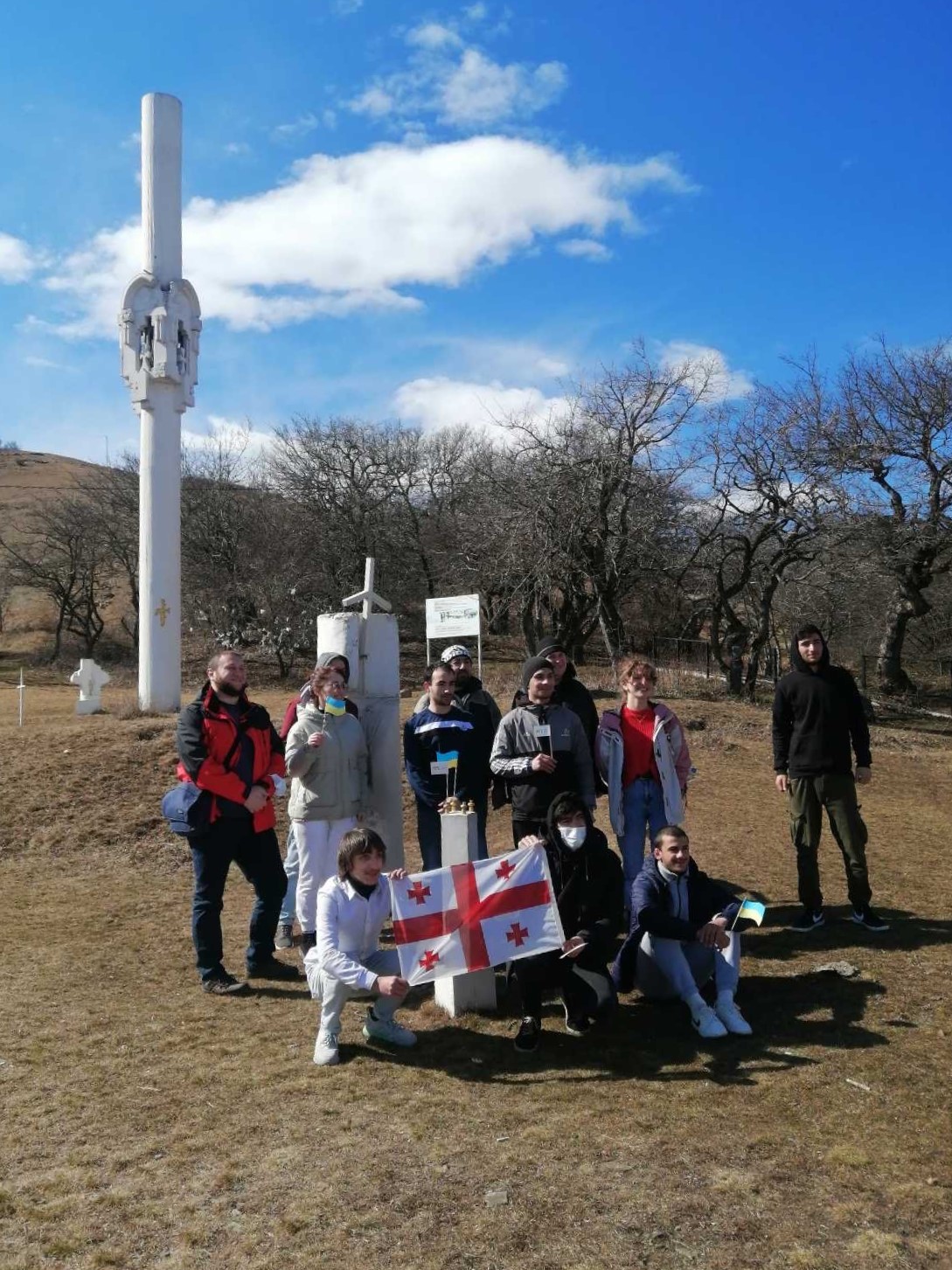 ა(ა)იპ სარკინიგზო ტრანსპორტის კოლეჯის პროფესიულმა სტუდენტებმა დაღუპულ იუნკერთა ხსოვნას პატივი მიაგეს