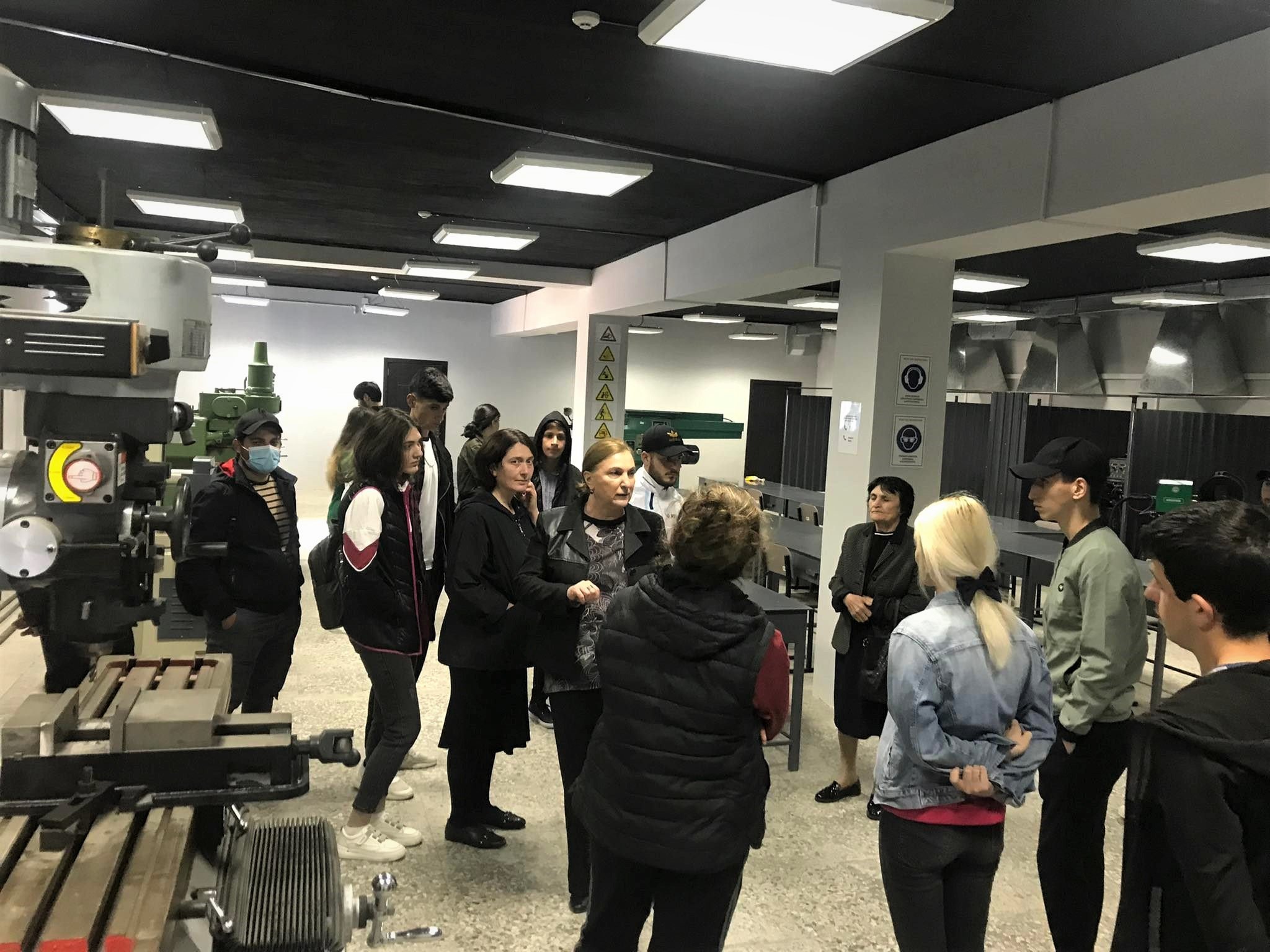 ღია კარის დღე ა(ა)იპ სარკინიგზო ტრანსპორტის კოლეჯში 