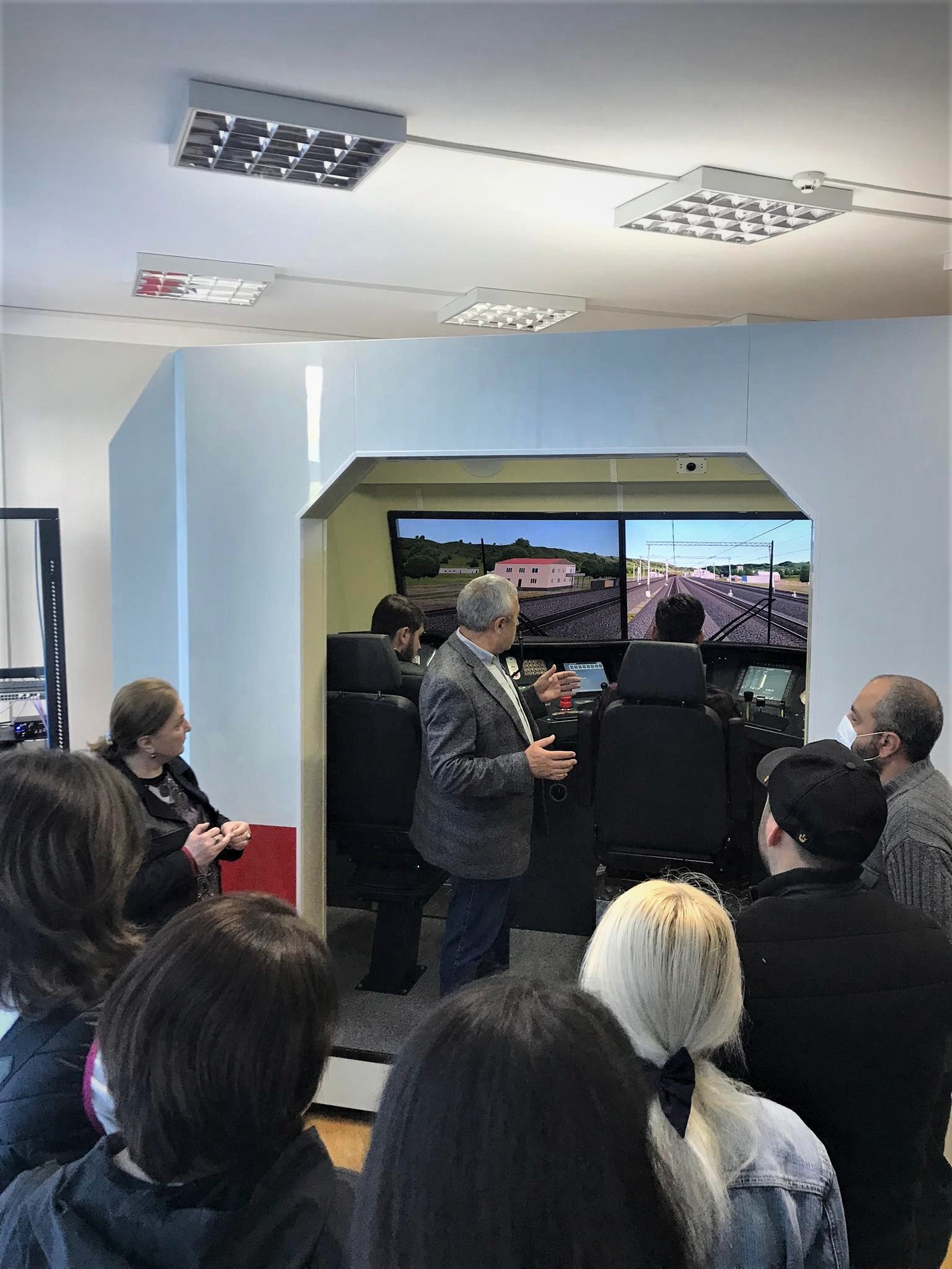 ღია კარის დღე ა(ა)იპ სარკინიგზო ტრანსპორტის კოლეჯში 