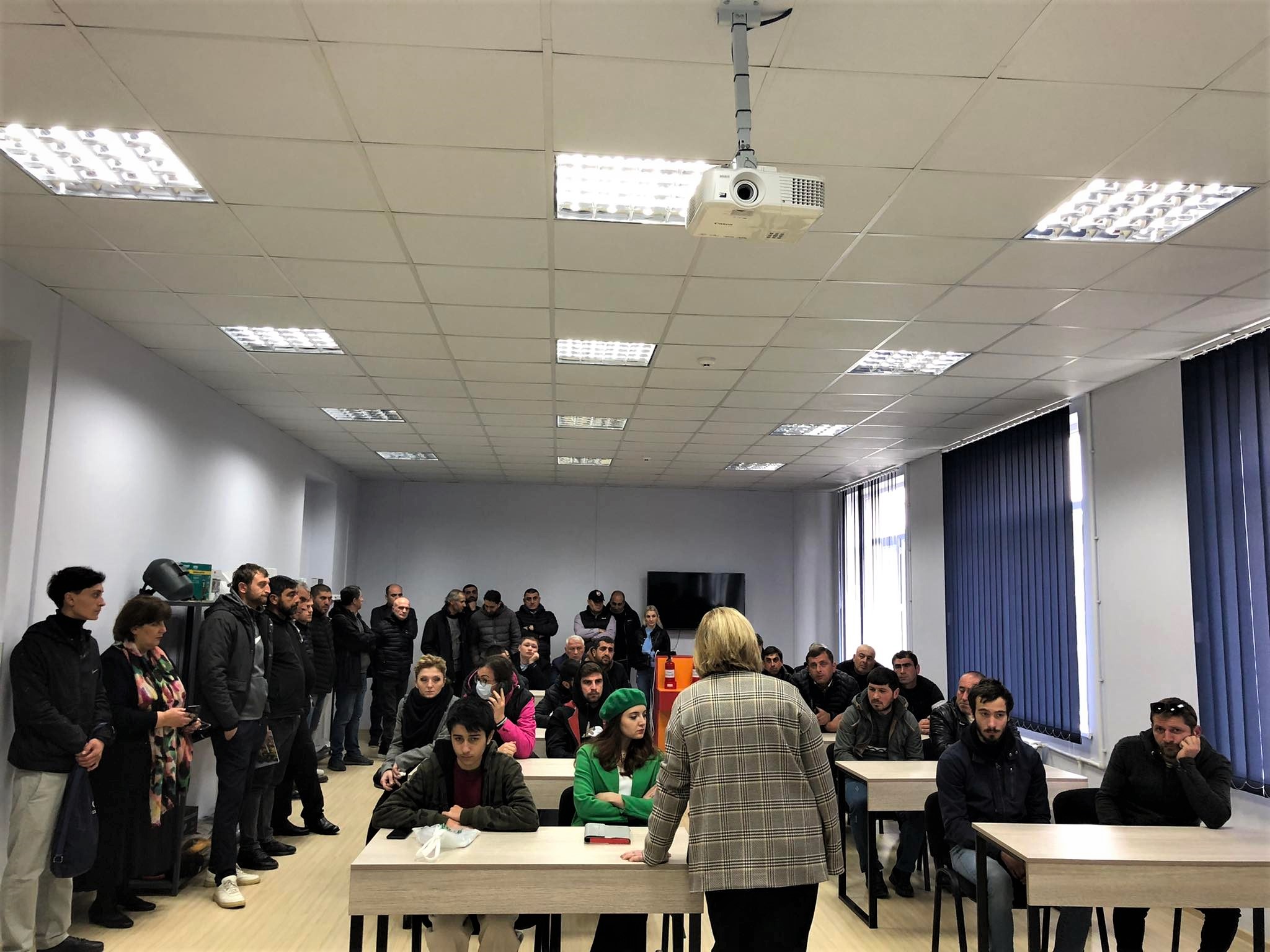 2022 წლის შემოდგომის მიღებაზე ჩარიცხული პროფესიული სტუდენტებისთვის თერთმეტ საგანმანათლებლო პროგრამაზე სწავლა დაიწყო