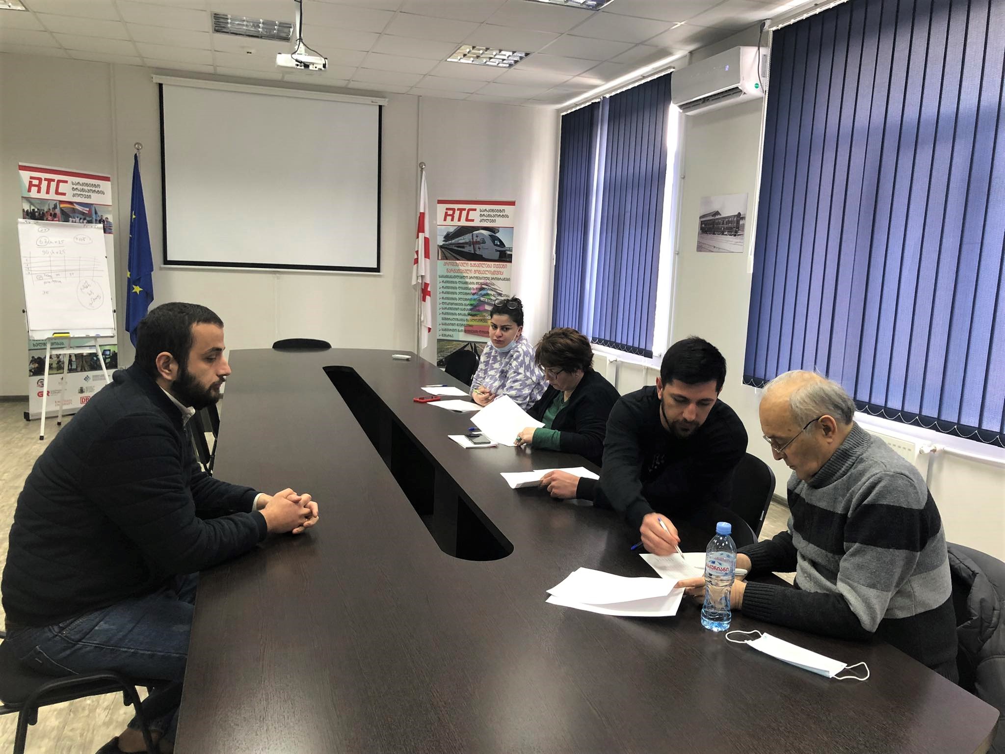 გასაუბრება მოკლევადიან მომზადების პროგრამაზე ტექნიკური ნახაზების მხაზველი