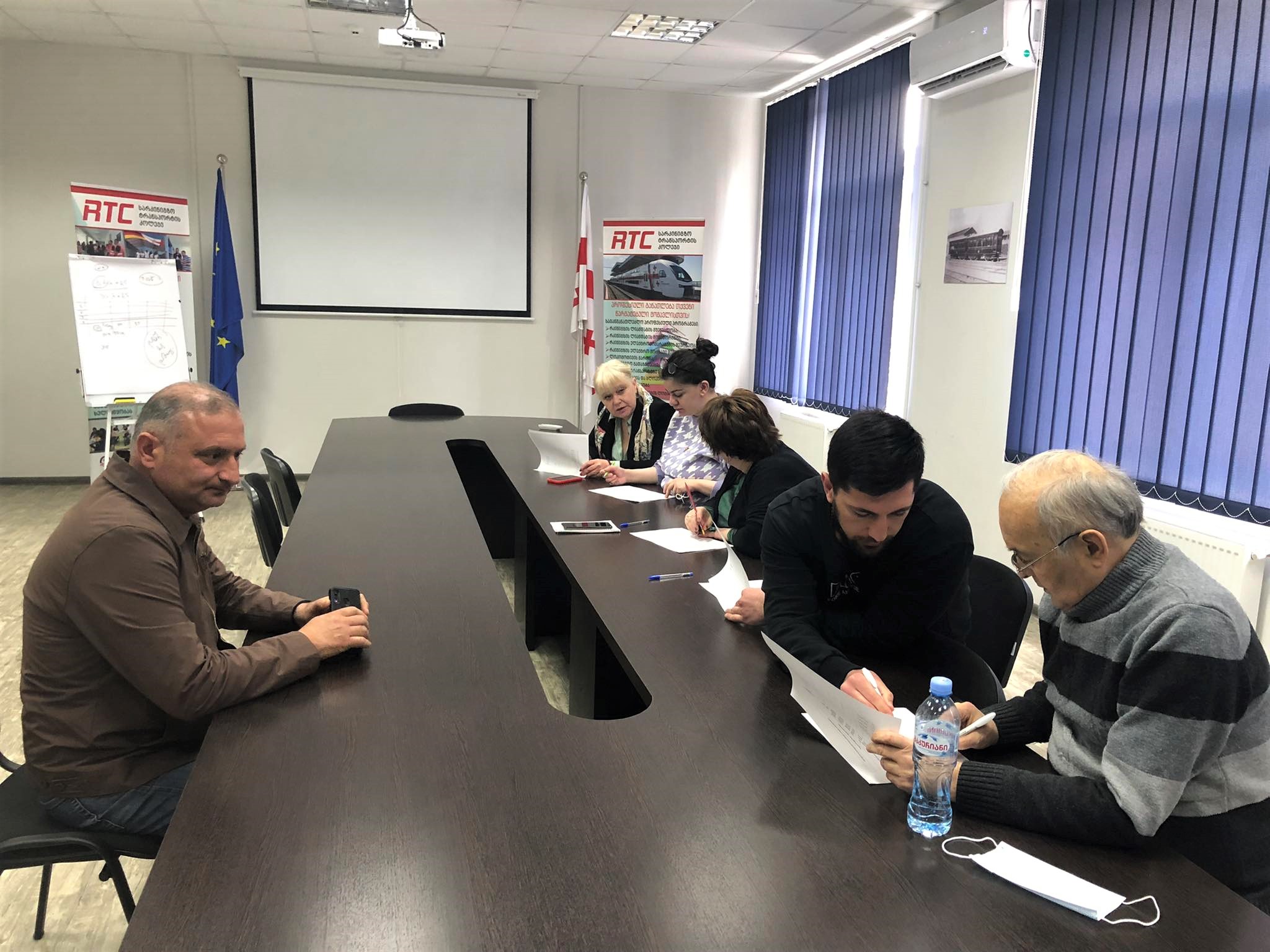 გასაუბრება მოკლევადიან მომზადების პროგრამაზე ტექნიკური ნახაზების მხაზველი