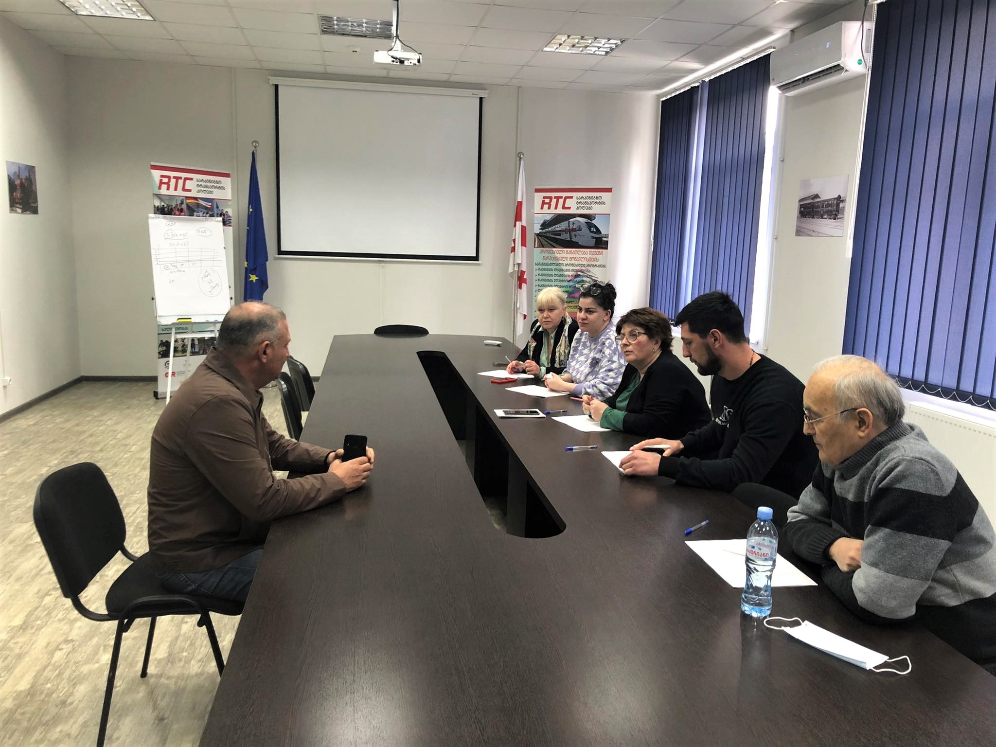 გასაუბრება მოკლევადიან მომზადების პროგრამაზე ტექნიკური ნახაზების მხაზველი