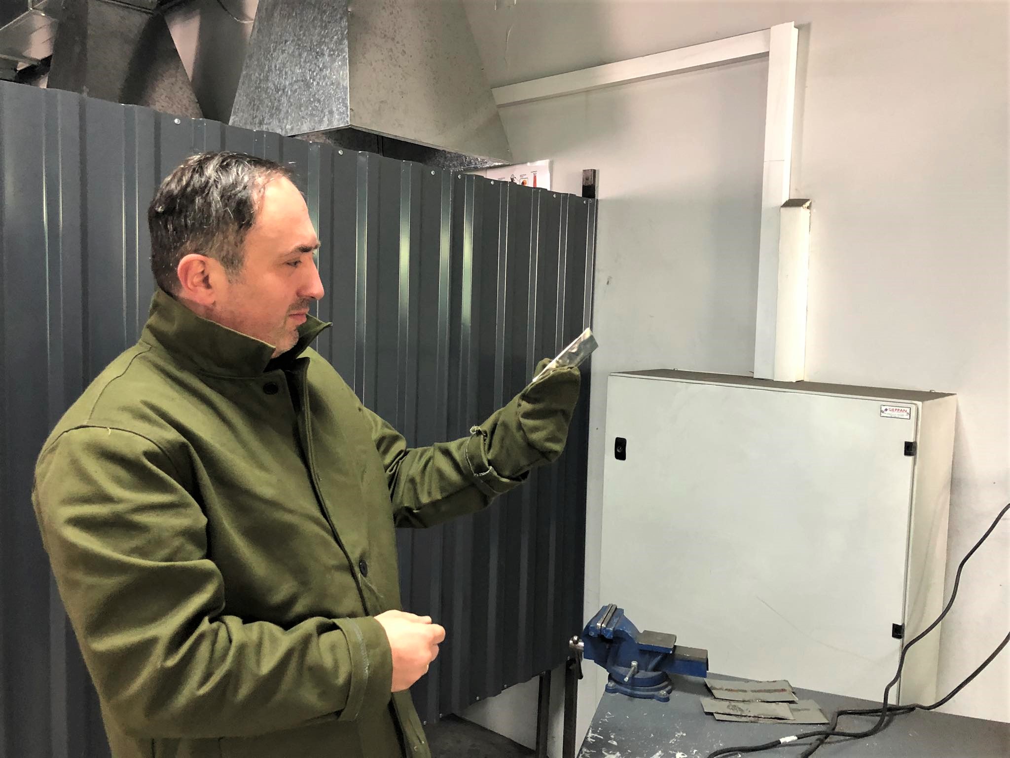 დასკვნითი გამოცდა - არგონ-რკალური შემდუღებელი