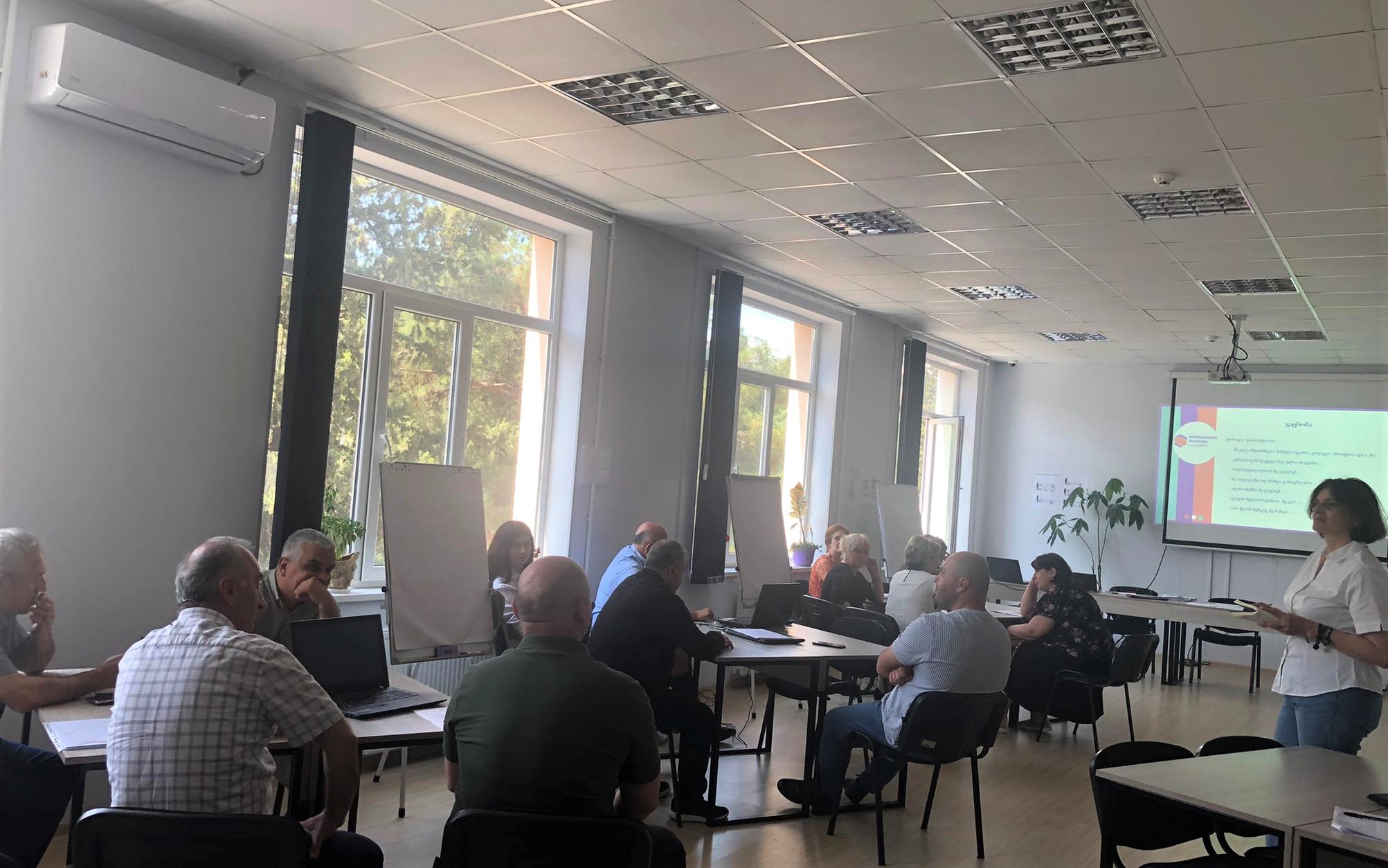 ტრენინგი პროფესიული განათლების მასწავლებლებისთვის