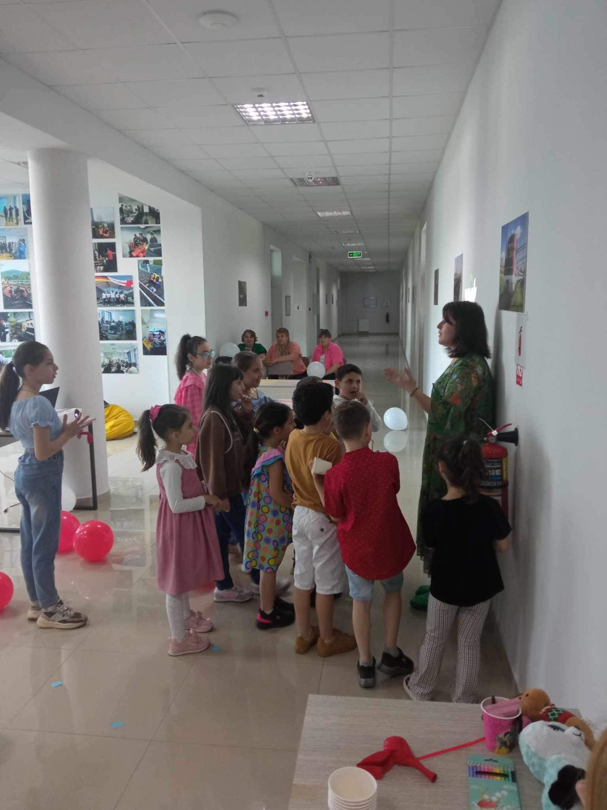 ა(ა)იპ სარკინიგზო ტრანსპორტის კოლეჯი გილოცავთ ბავშვთა დაცვის საერთაშორისო დღეს