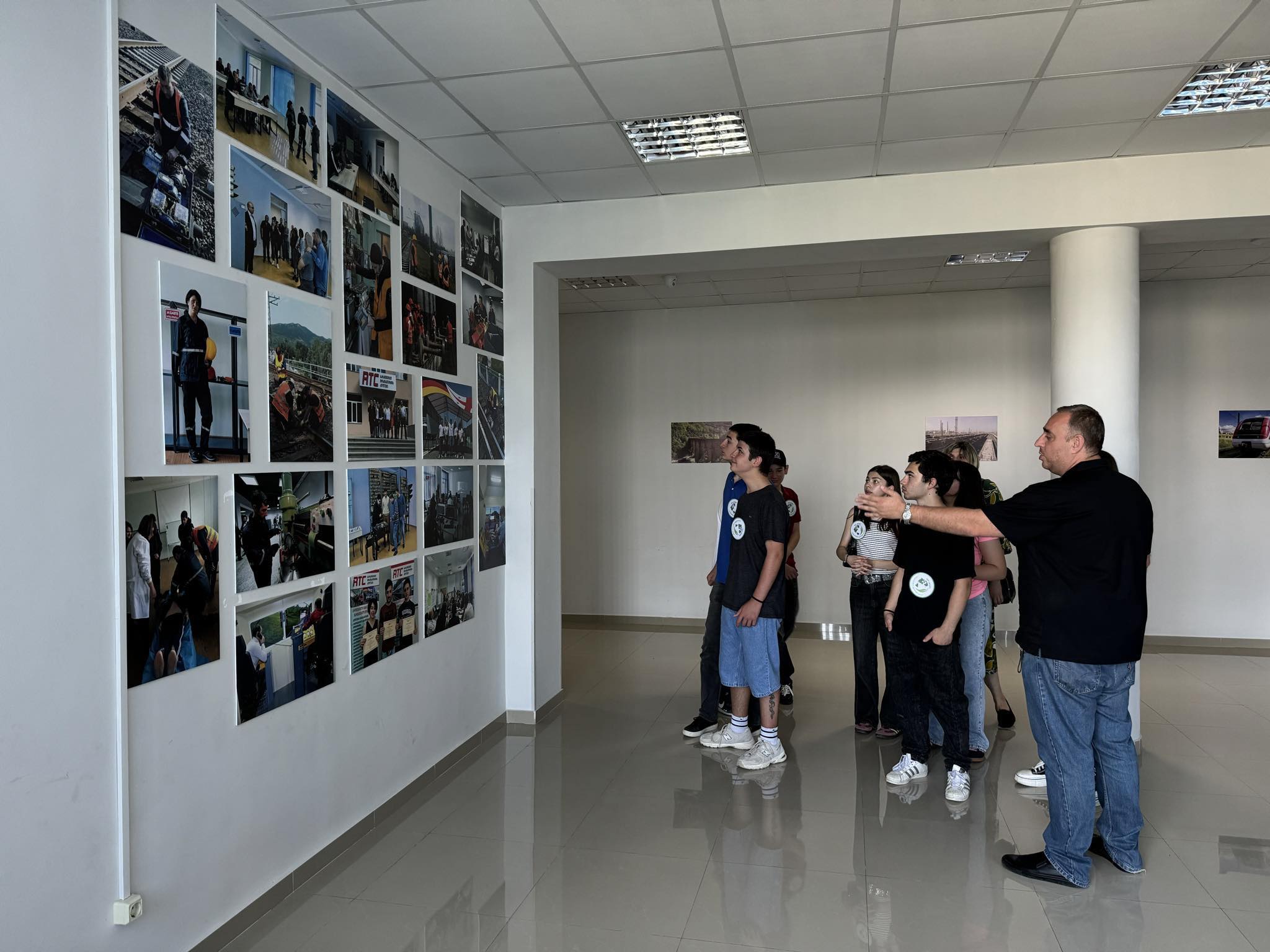 ა(ა)იპ სარკინიგზო ტრანსპორტის კოლეჯში სსიპ ვახტანგ გზირიშვილის სახელობის ქალაქ თბილისის 173-ე საჯარო სკოლის  ვიზიტი  