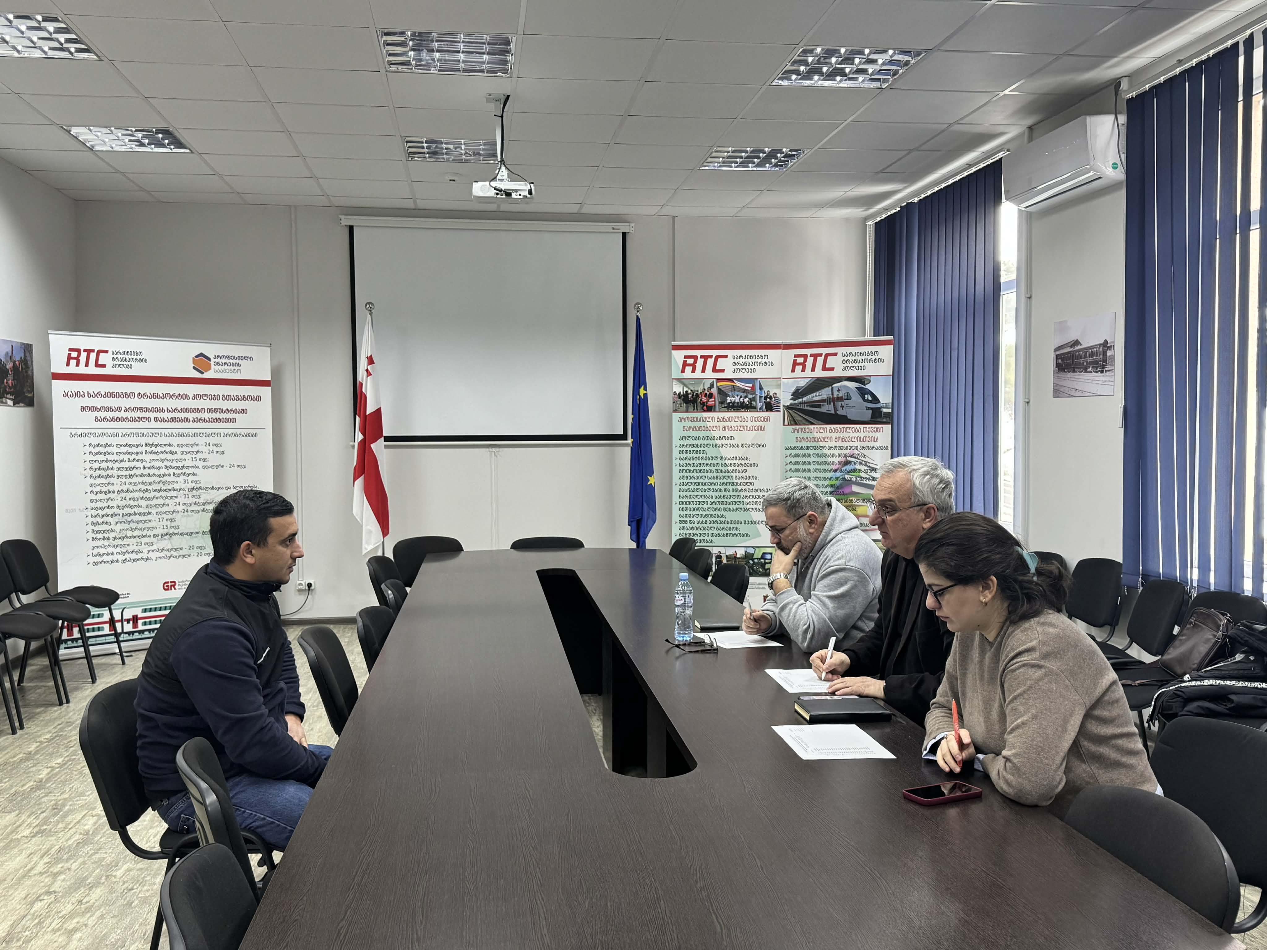 მოკლევადიანი გადამზადების პროგრამაზე - „ლიფტების ტექნიკური მომსახურება და რემონტი“ მსმენელთა შერჩევა